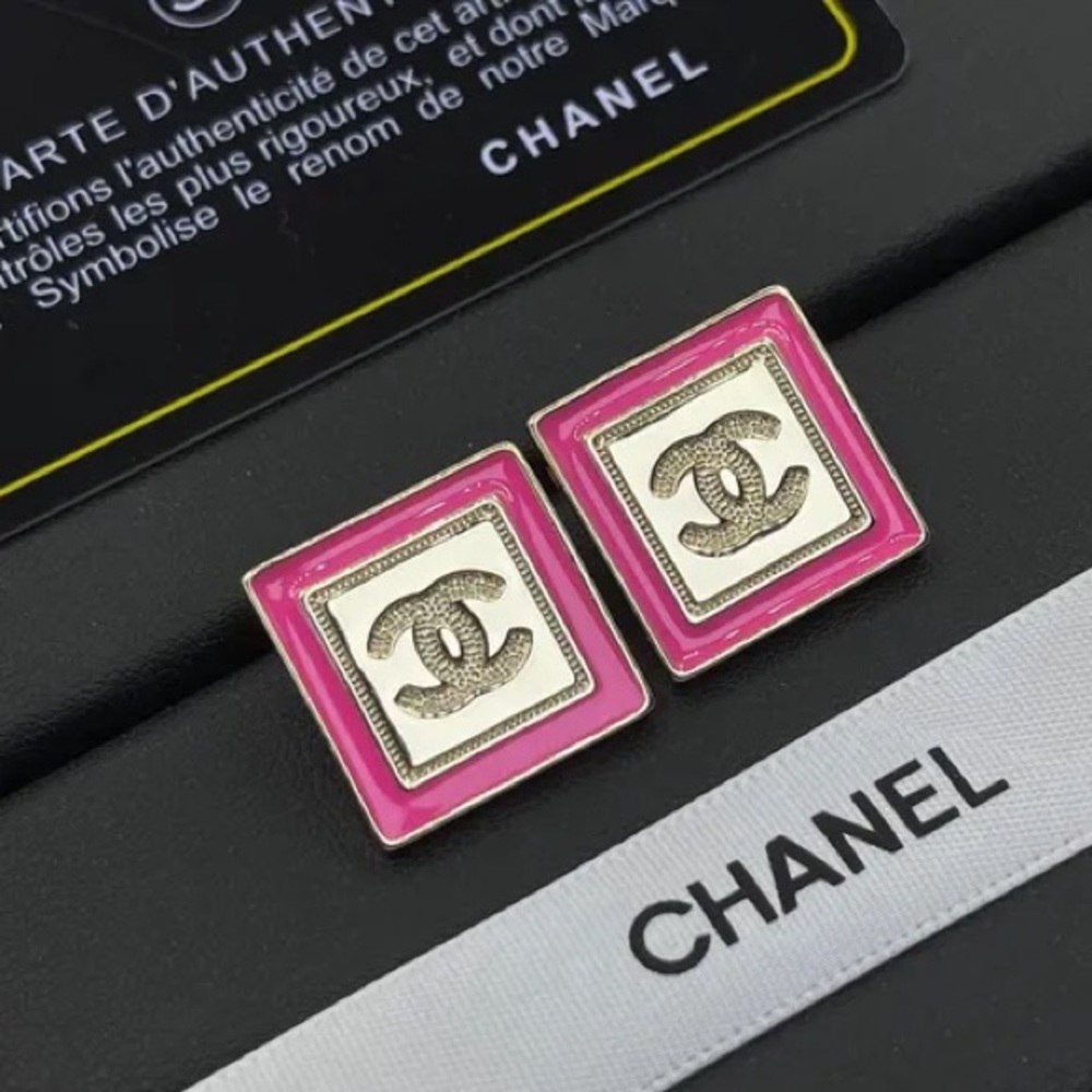 CHANEL Vibrant Pink and Gold Earrings